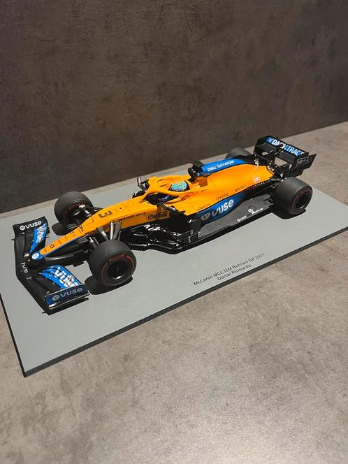 Spark McLaren Daniel Ricciardo MCL35M BahrainGP 2021 F1 VUSE, Hobby en Vrije tijd, Modelauto's | 1:18, Zo goed als nieuw, Auto
