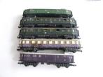 5x oldtimerwagons ROCO/ ARNOLD, Arnold, Gebruikt, Gelijkstroom, Verzenden