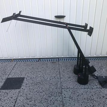 2 Vintage Artemide Tizio 50 tafellamp lamp design  beschikbaar voor biedingen