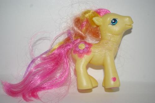 My Little Pony (19)  Met een uitgewerkte bloem en stoffen ra, Kinderen en Baby's, Speelgoed | My Little Pony, Ophalen of Verzenden