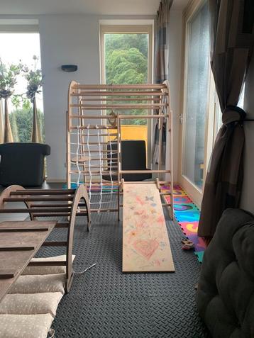 Indoor Kids Playground- Gym beschikbaar voor biedingen