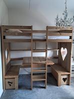 Super leuke hoogslaper met bureau en opberg bankjes., Kinderen en Baby's, Kinderkamer | Stapelbedden en Hoogslapers, Ophalen, Zo goed als nieuw