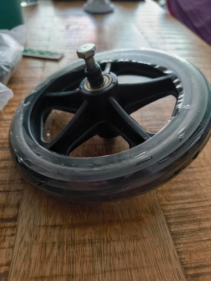 NIEUWE ROL LATOR WIELEN 7 inch 23 cm met 2lagers., Fietsen en Brommers, Fietsaccessoires | Overige Fietsaccessoires, Nieuw, Ophalen of Verzenden