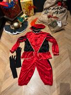 Pietenpak rood zwart set maat 116 Sinterklaas nieuw, Diversen, Sinterklaas, Ophalen of Verzenden, Nieuw