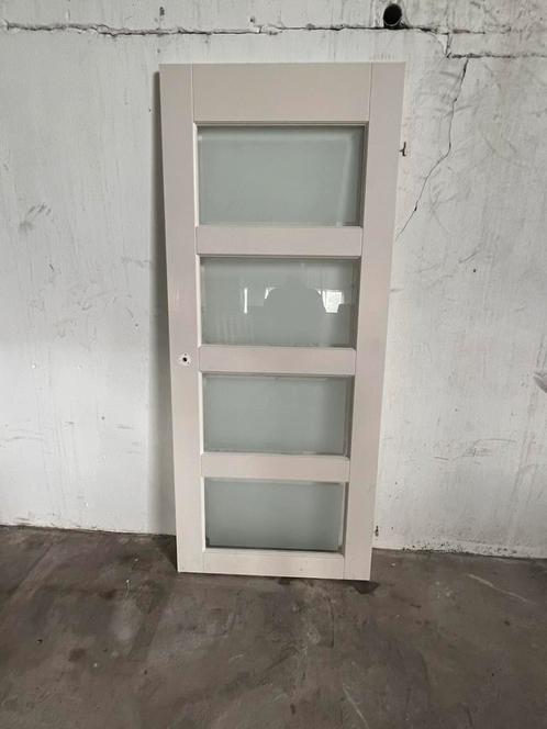 Opdekdeur RECHTS met glas en zie foto’s voor afmetingen., Doe-het-zelf en Verbouw, Glas en Ramen, Gebruikt, 80 tot 120 cm, Ophalen