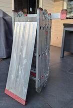 Nette Altrex vouwladder 4.30m werkhoogte, Doe-het-zelf en Verbouw, Ladders en Trappen, Ophalen, Gebruikt, Ladder, Opvouwbaar of Inschuifbaar