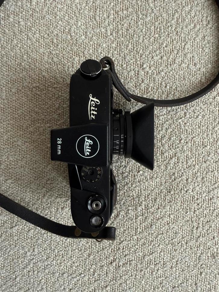 Leica Leitz MD-2,  optioneel: Leica zoeker en 28mm 5.6 lens, Audio, Tv en Foto, Fotocamera's Analoog, Compact, Leica, Ophalen of Verzenden