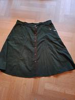 Donkergroene rok mt 52 met klein folkloremotief, Maat 46/48 (XL) of groter, Ophalen of Verzenden, Zo goed als nieuw, Onder de knie