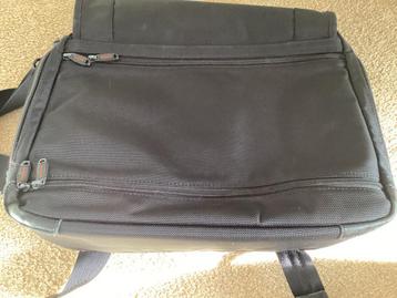 Samsonite Messenger Bag - Zwart beschikbaar voor biedingen
