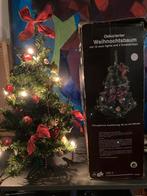 Kleine versierde kerstboom met lichtjes, 60 cm met voet, Diversen, Kerst, Ophalen of Verzenden, Zo goed als nieuw