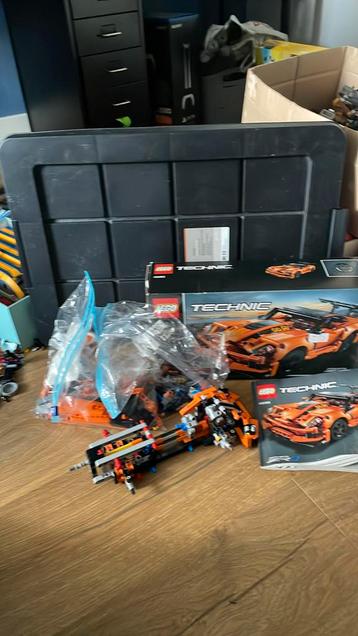 Lego Technic Chevrolet Corvette ZR1 - 42093 beschikbaar voor biedingen