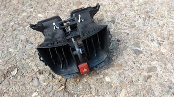 Gevarenlicht knopje Peugeot 207 uit 2008 beschikbaar voor biedingen