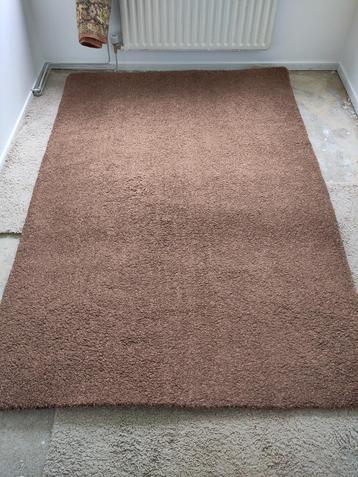 Bruin vloerkleed 160 x 240 beschikbaar voor biedingen
