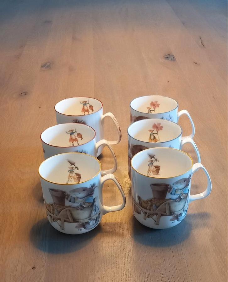 Marjolein Bastin Vera de muis mokken, Antiek en Kunst, Antiek | Servies compleet, Ophalen of Verzenden
