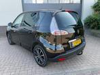 Renault Scénic 1.2 TCe Bose/Navi/Camera/Dealer-onderhouden/, Gebruikt, 1295 kg, 4 cilinders, Leder en Stof
