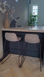 2 grijze barkrukken., Huis en Inrichting, Tafels | Statafels, Ophalen, Gebruikt