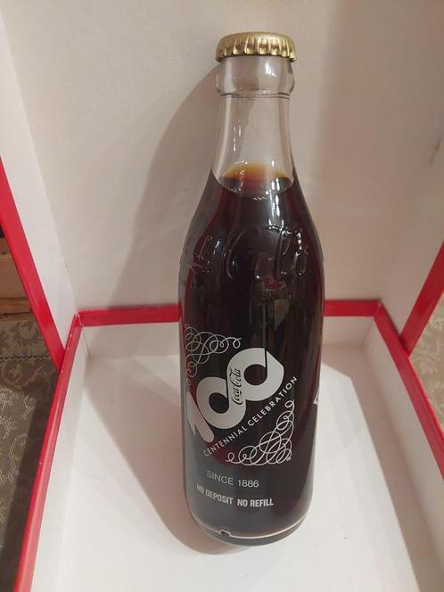 Coca Cola fles 100 year celebration item A12, Verzamelen, Merken en Reclamevoorwerpen, Nieuw, Gebruiksvoorwerp, Ophalen of Verzenden