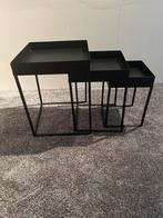 3 zwarte metalen tafeltjes, Huis en Inrichting, Tafels | Sidetables, Rond, Ophalen of Verzenden, Zo goed als nieuw, 50 tot 100 cm