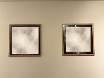 2 Fotolijsten 50x50 cm beschikbaar voor biedingen