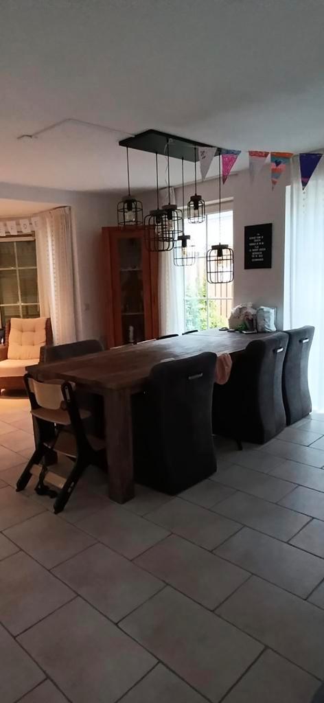 Tafel + 8 stoelen!, Huis en Inrichting, Barren, Gebruikt, Ophalen of Verzenden