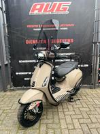 CUSTOM Vespa Sprint brom 4 takt DESSERT STORM GRATIS BEZORGD, Overige modellen, Maximaal 45 km/u, Ophalen of Verzenden, Zo goed als nieuw