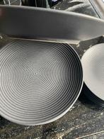 Master Chef Zwart Servies - 14 Borden, Gebruikt, Keramiek, Ophalen of Verzenden, Bord(en)