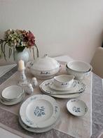 Ontbijt/koffieservies & eetservies Villeroy & Boch Val Bleu, Antiek en Kunst, Antiek | Servies compleet, Ophalen