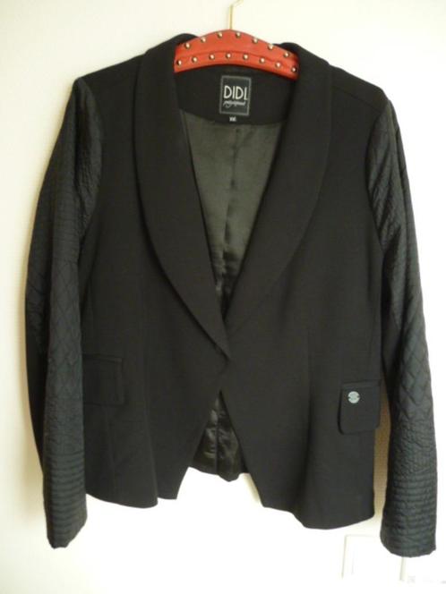 Didi blazer maat XXL jasje / colbert, Kleding | Dames, Jasjes, Kostuums en Pakken, Zo goed als nieuw, Jasje, Maat 46/48 (XL) of groter