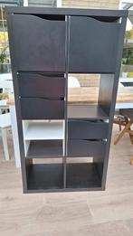 Zwarte kallax kast ikea, Huis en Inrichting, Kasten | Wandmeubels, Ophalen, Gebruikt, Minder dan 150 cm, Minder dan 100 cm