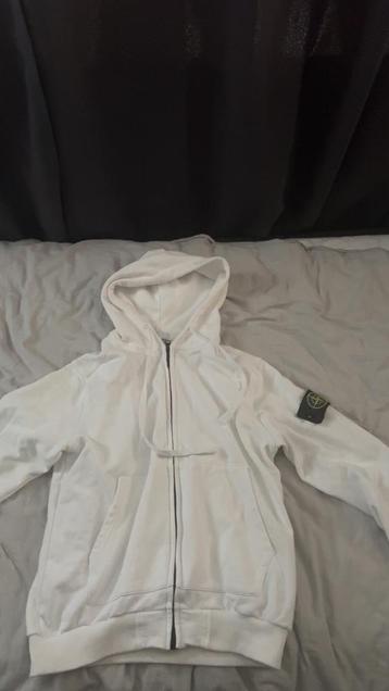 Stone island vest beschikbaar voor biedingen