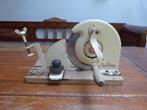 Antieke snijmachine, la royale – la meilleure, Antiek en Kunst, Antiek | Keukenbenodigdheden, Ophalen of Verzenden