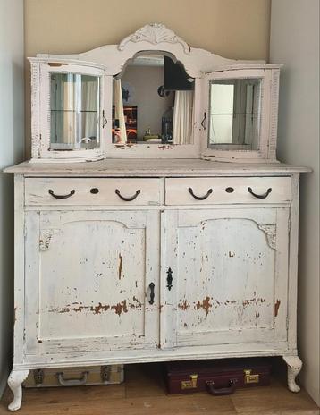 Antieke Hutch Dressoir/Buffetkast beschikbaar voor biedingen