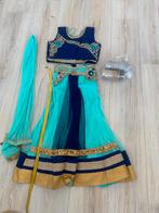 Meisjes lehenga met armbanden, Ophalen of Verzenden, Zo goed als nieuw, Meisje