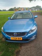 Volvo V60 D6 215pk Plug-in Hybrid 2014 Blauw, Auto's, Volvo, 1849 kg, Blauw, Particulier, Te koop