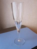 Prachtige heldere cristal d'arques model Pétales flute, Antiek en Kunst, Antiek | Glas en Kristal, Verzenden