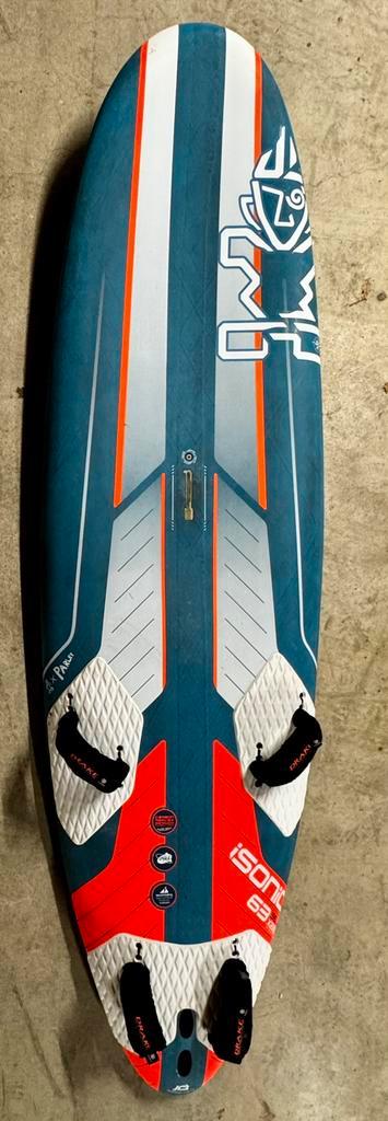 Starboard iSonic Carbon Reflex en Severne gear beschikbaar voor biedingen