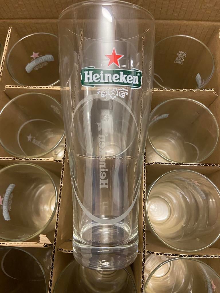 96 Heineken Ellipse Core bierglazen 35cl fluitje, Ophalen of Verzenden, Zo goed als nieuw, Glas of Glazen, Overige merken