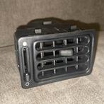 Peugeot 106 - ventilatierooster rechts 826571, Ophalen of Verzenden, Gebruikt, Peugeot