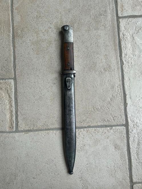 K98 bajonet met schede en gelijke maker houten grepen wo2, Verzamelen, Militaria | Tweede Wereldoorlog, Landmacht, Mes of Dolk