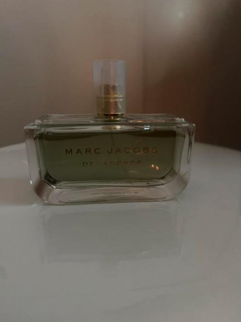 Marc Jacobs - Divine Decadence EDP 100ml Discontinued!!✨💖, Verzamelen, Parfumverzamelingen, Zo goed als nieuw, Parfumfles, Gevuld