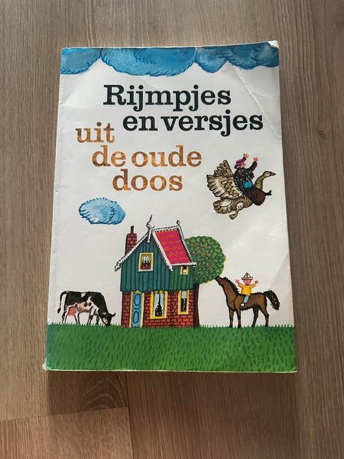 Bert Bouman - Rijmpjes en versjes uit de oude doos, Boeken, Kinderboeken | Jeugd | onder 10 jaar, Zo goed als nieuw, Ophalen of Verzenden