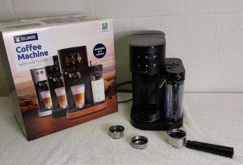 koffiemachine voor latte  gewone  en capuchino  3 xgebruikt, Witgoed en Apparatuur, Koffiezetapparaten, Gebruikt, Gemalen koffie