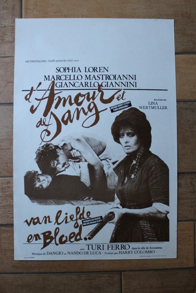filmaffiche Sophia Loren d'amour et de sang filmposter, Verzamelen, Posters, Zo goed als nieuw, Film en Tv, A1 t/m A3, Rechthoekig Staand