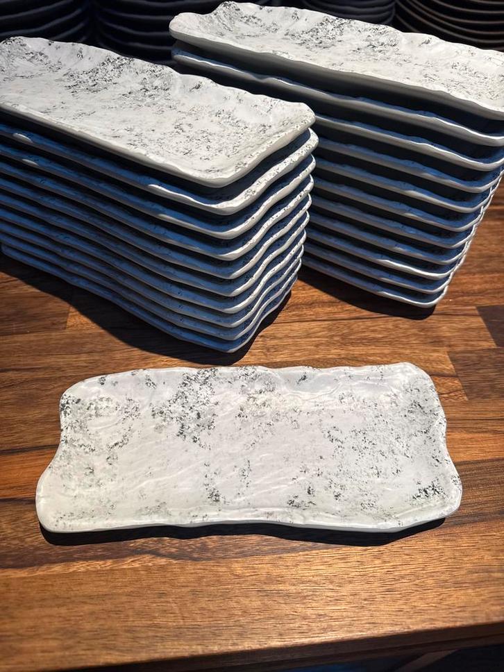 Cheforward 22 bordjes, Huis en Inrichting, Keuken | Servies, Gebruikt, Bord(en), Overige stijlen, Keramiek, Ophalen of Verzenden