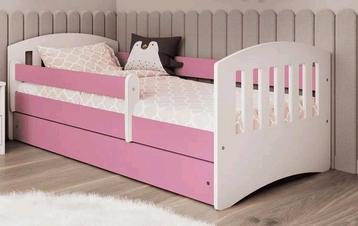 Complete Kinderkamer beschikbaar voor biedingen