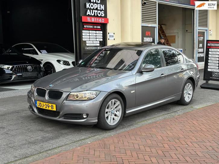 BMW 3-serie 320i Automaat Clima Navi Leer Schufdak, Auto's, BMW, Bedrijf, Te koop, 3-Serie, ABS, Airbags, Airconditioning, Boordcomputer