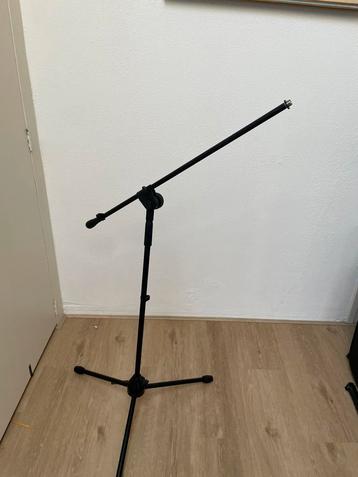 Innox IVA 12 microfoon standaard beschikbaar voor biedingen