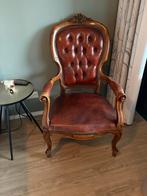 Antieke leren fauteuil, Huis en Inrichting, Ophalen, Gebruikt, Hout, 50 tot 75 cm