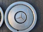 4 mercedes wieldoppen, Auto diversen, Wieldoppen, Ophalen of Verzenden, Zo goed als nieuw