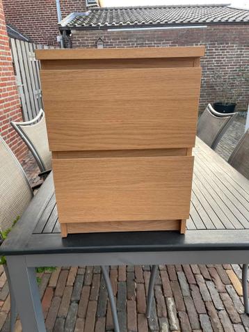 IKEA Malm Nachtkastje - Zo goed als nieuw! - afbeelding 1